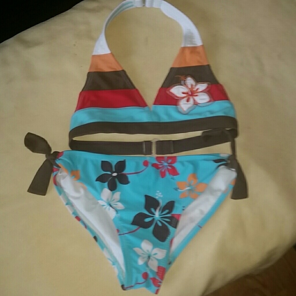SWIMSUIT